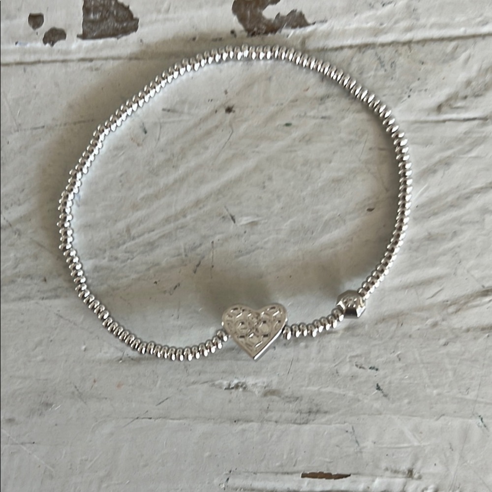 Kendra Scott Silver Bracelet Elegant Jewelry - Picture 2 of 3